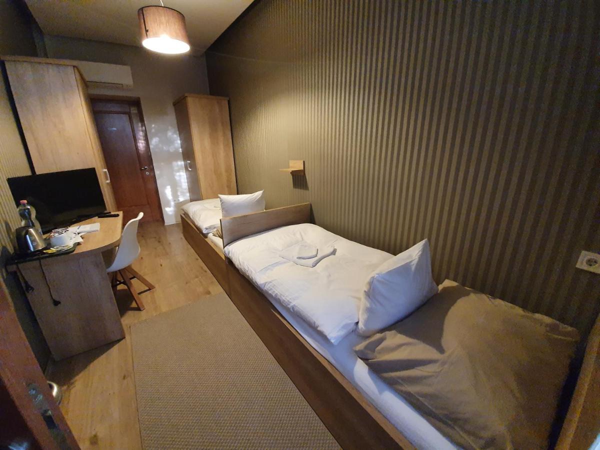 Bed and Breakfast Deak Panzio Nagykoros Exterior foto